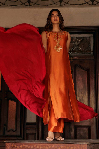 The Pink Tree Company | Yaadish Bakhair | Gulnaar - Pakistani Designer Dress - by The Pink Tree Company - Type : Ladies Clothes - 100% Original at Saira Sultan