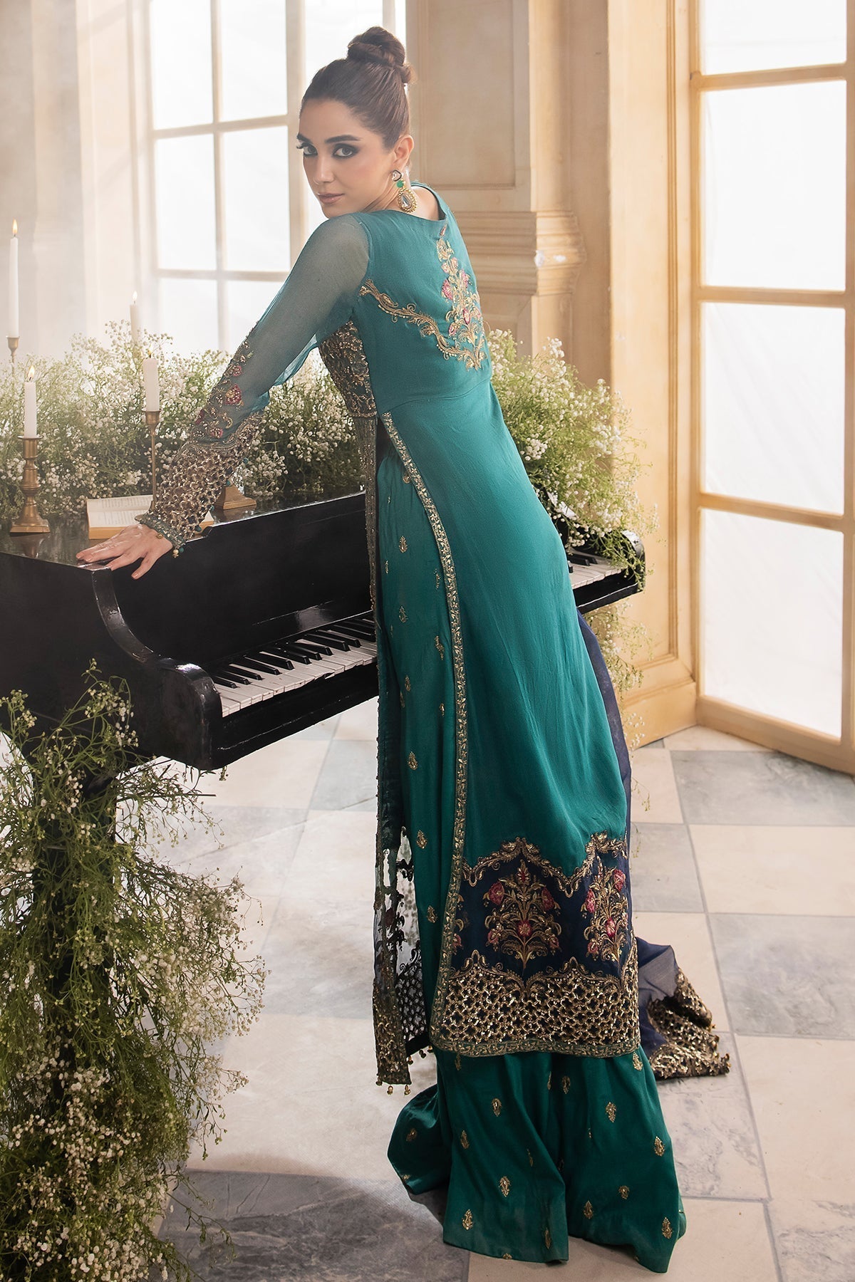 Charizma | Dastan e Jashan | DJW4-07 - Pakistani Designer Dress - by Charizma | Type: Formal - 100% Original at Saira Sultan