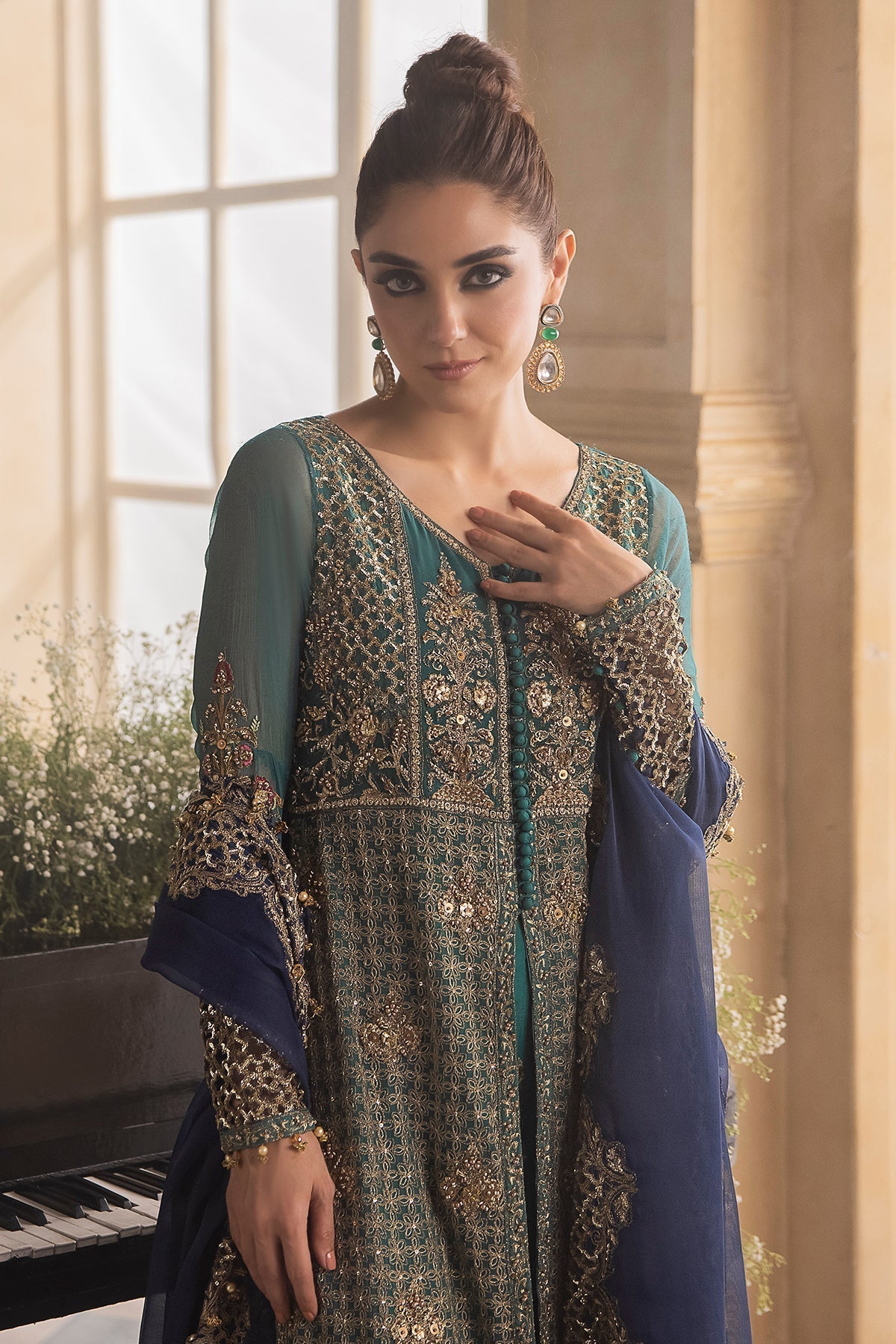 Charizma | Dastan e Jashan | DJW4-07 - Pakistani Designer Dress - by Charizma | Type: Formal - 100% Original at Saira Sultan
