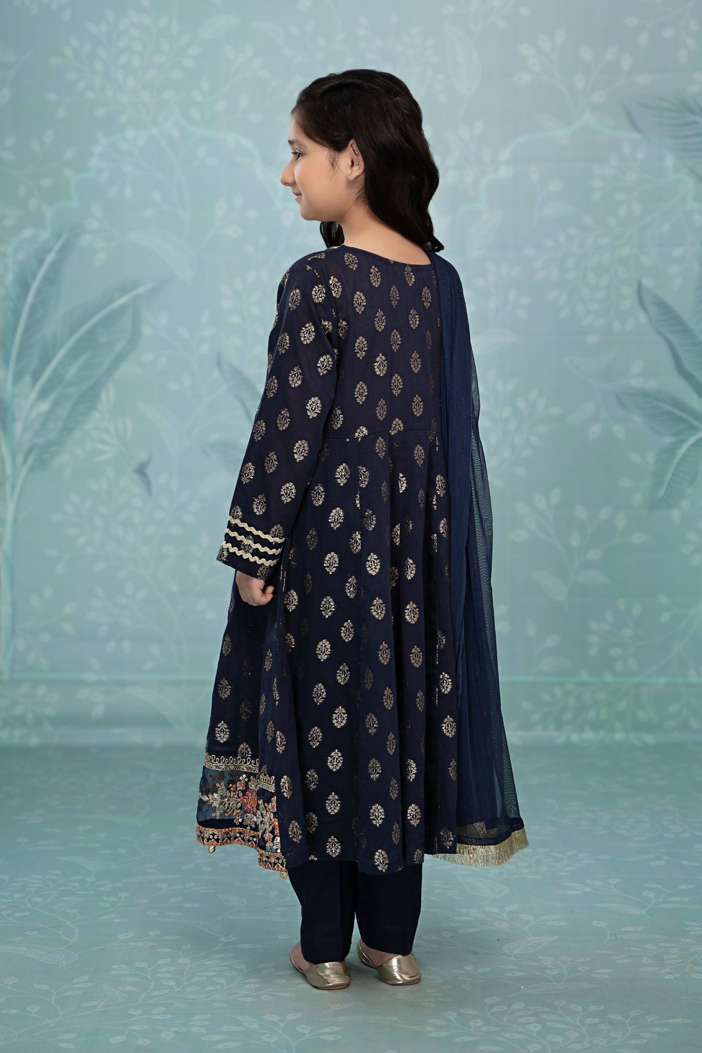 Maria B | 3 Piece Embroidered Suit | MKD-EF23-31R1 10-Aug Blue