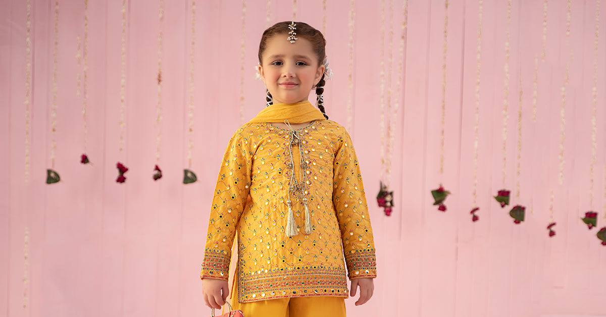 Maria B | 3 Piece Embroidered Lawn Suit | MKD-EF24-09