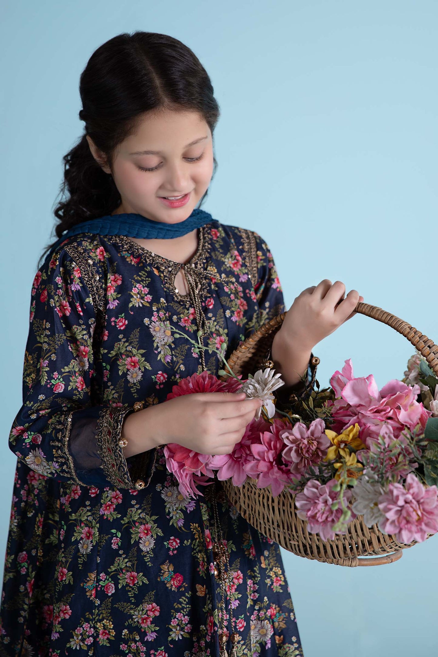 Maria B | 3 Piece Printed Lawn Suit | MKD-EA24-21 6-Apr Blue