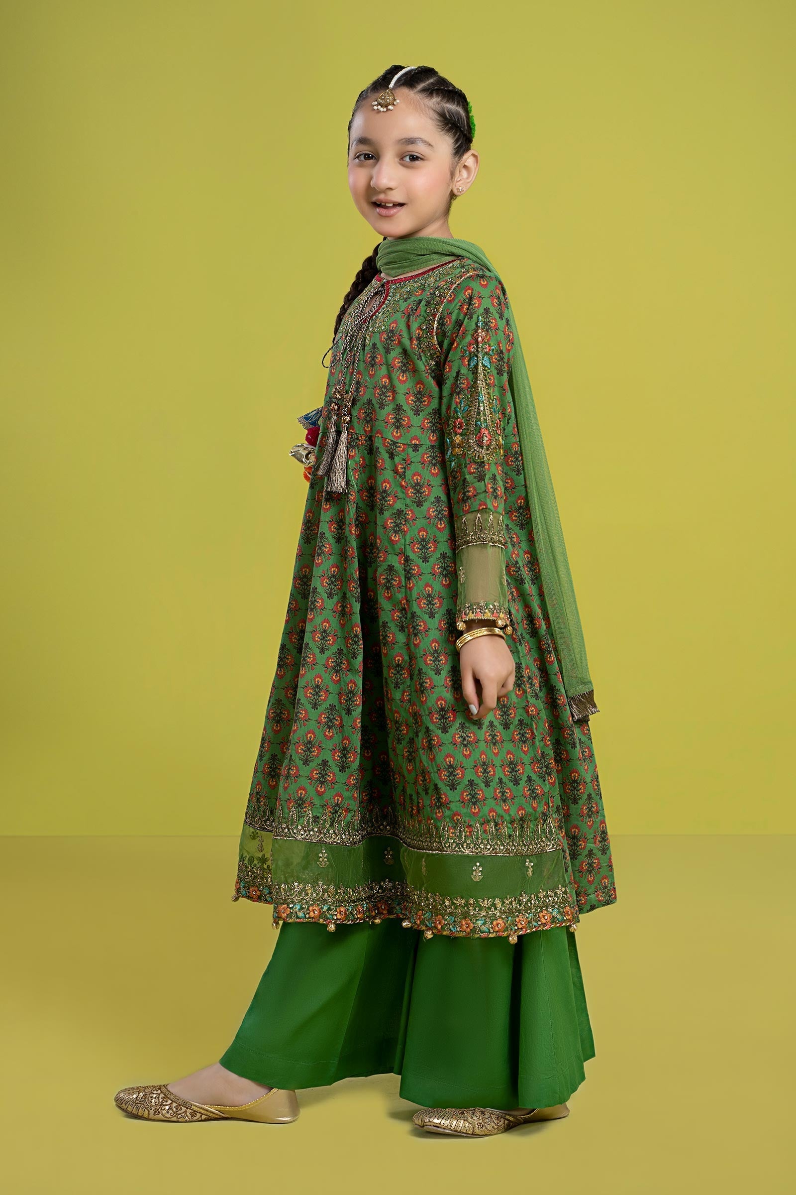 Maria B | 3 Piece Embroidered Lawn Suit | MKD-EF24-36 10-Aug Green