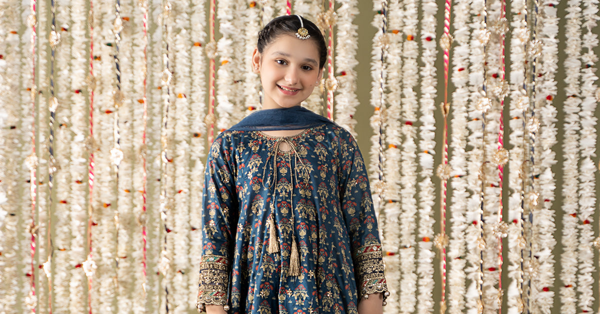 Maria B | 3 Piece Embroidered Lawn Suit | MKD-EF25-05