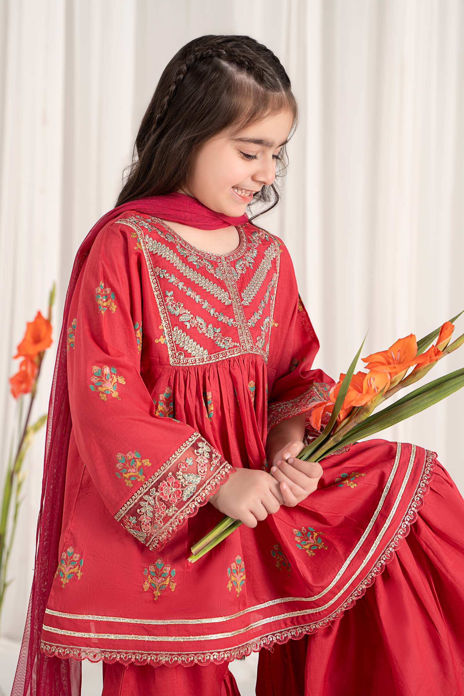 Maria B | 3 Piece Embroidered Lawn Suit | MKD-EF25-15 6-Apr Pink