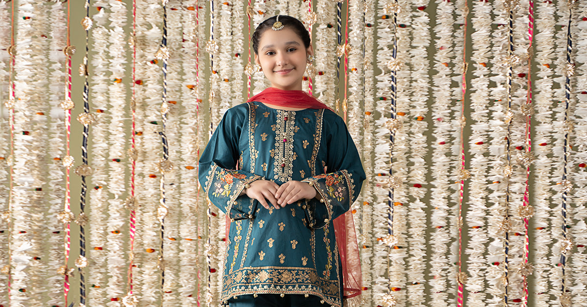 Maria B | 3 Piece Embroidered Lawn Suit | MKD-EF25-24
