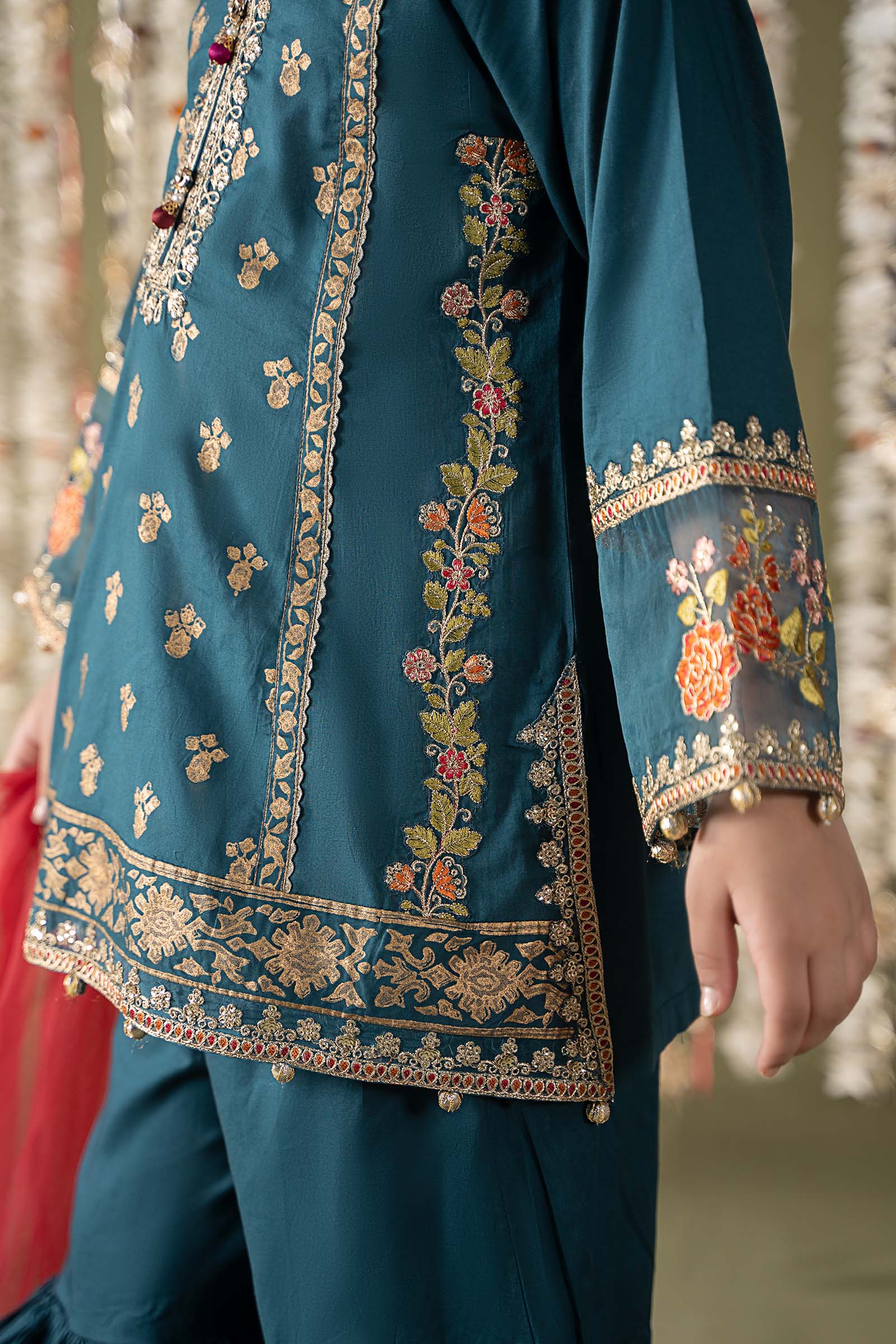 Maria B | 3 Piece Embroidered Lawn Suit | MKD-EF25-24