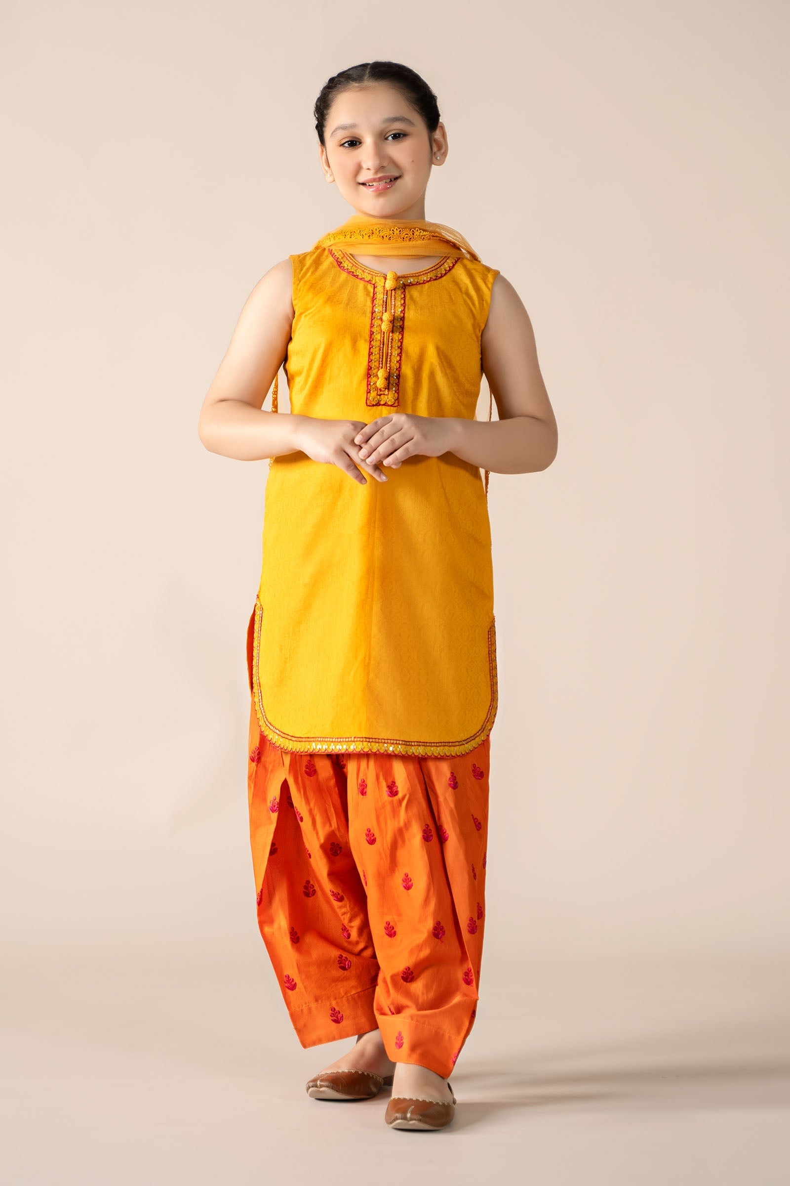 Maria B | 3 Piece Embroidered Dobby Lawn Suit | MKD-EF25-54 4-Feb Yellow