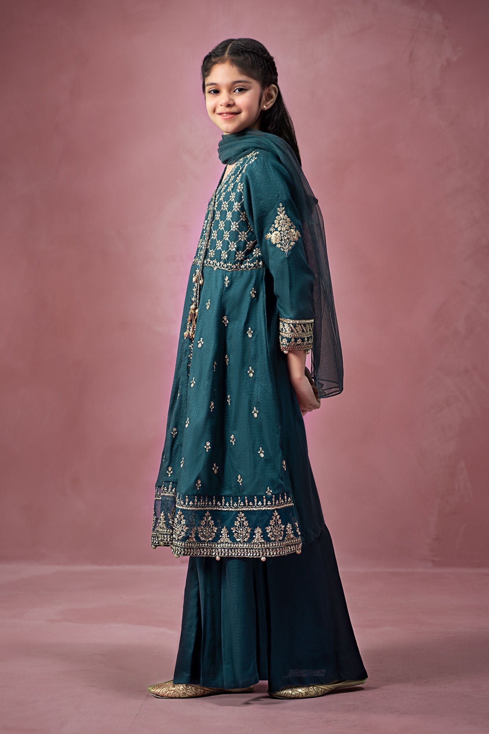 Maria B | 3 Piece Embroidered Linen Suit | MKD-W24-02 10-Aug Blue