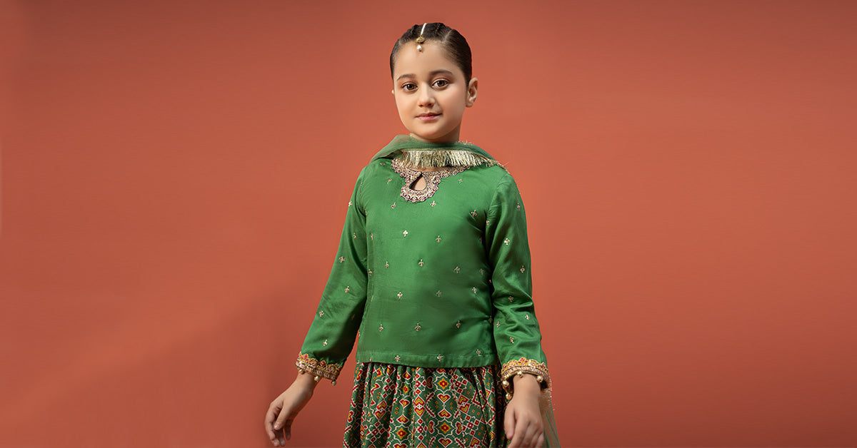 Maria B | 3 Piece Embroidered Linen Suit | MKD-W24-04