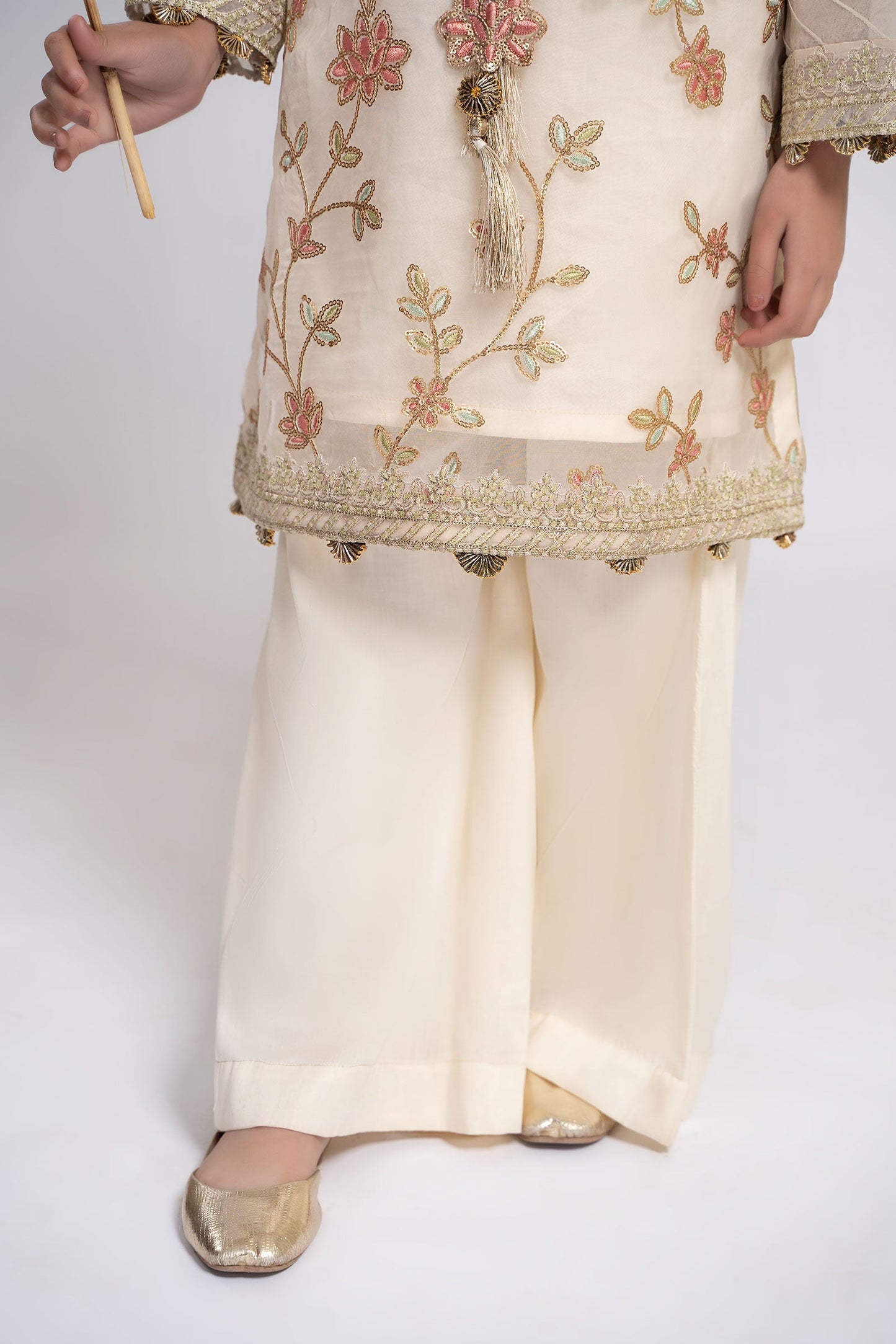Maria B | 3 Piece Embroidered Organza Suit | MKS-EF24-30 10-Aug White