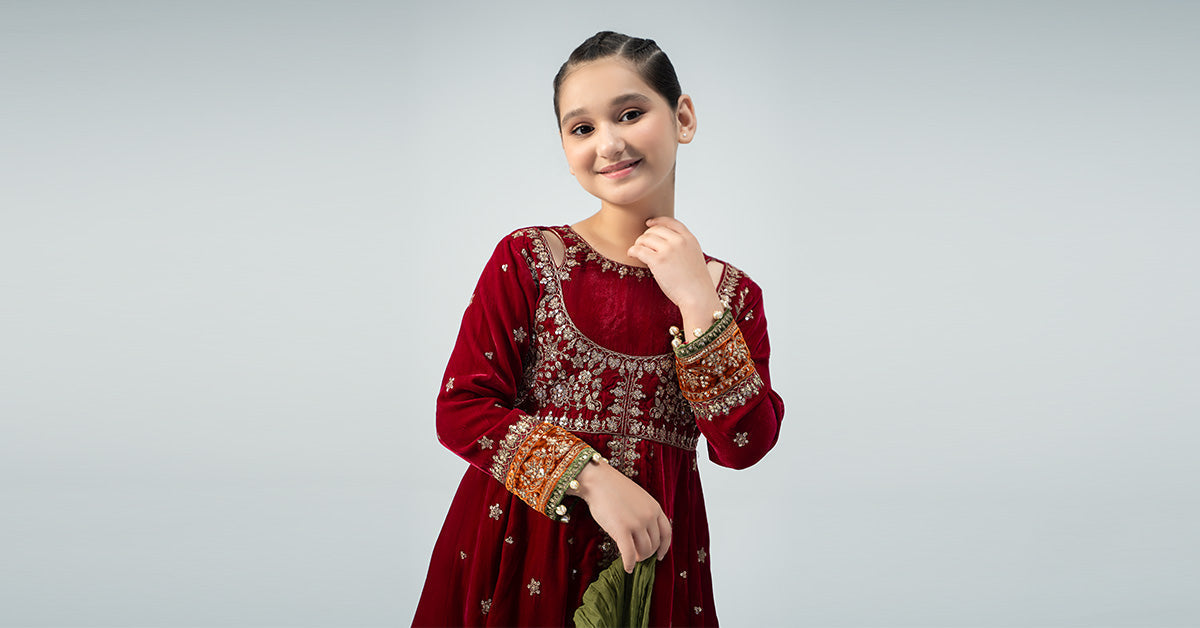 Maria B | 3 Piece Embroidered Velvet Suit | MKS-W24-17