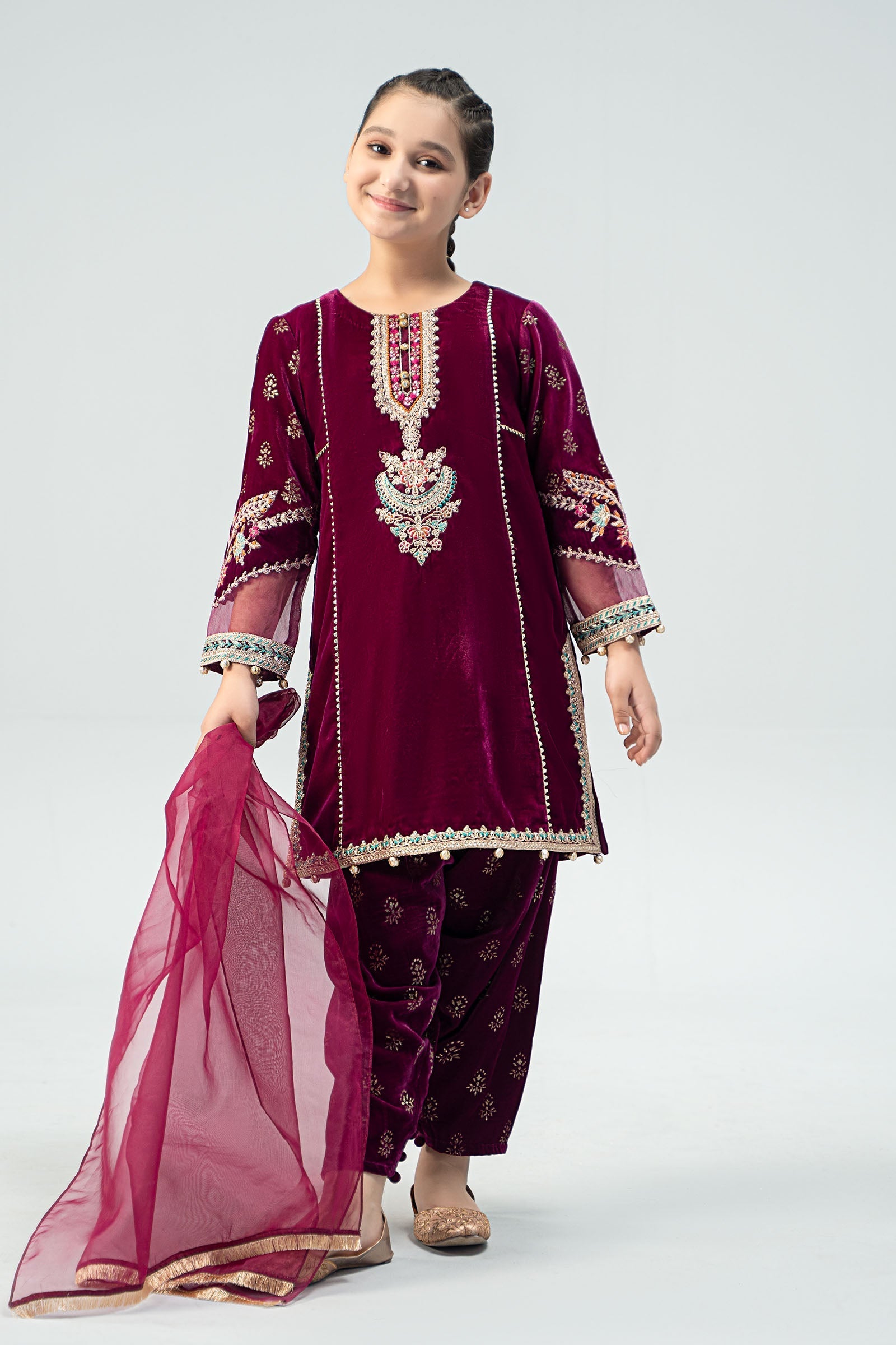 Maria B | 3 Piece Embroidered Velvet Suit | MKS-W24-32 4-Feb Purple