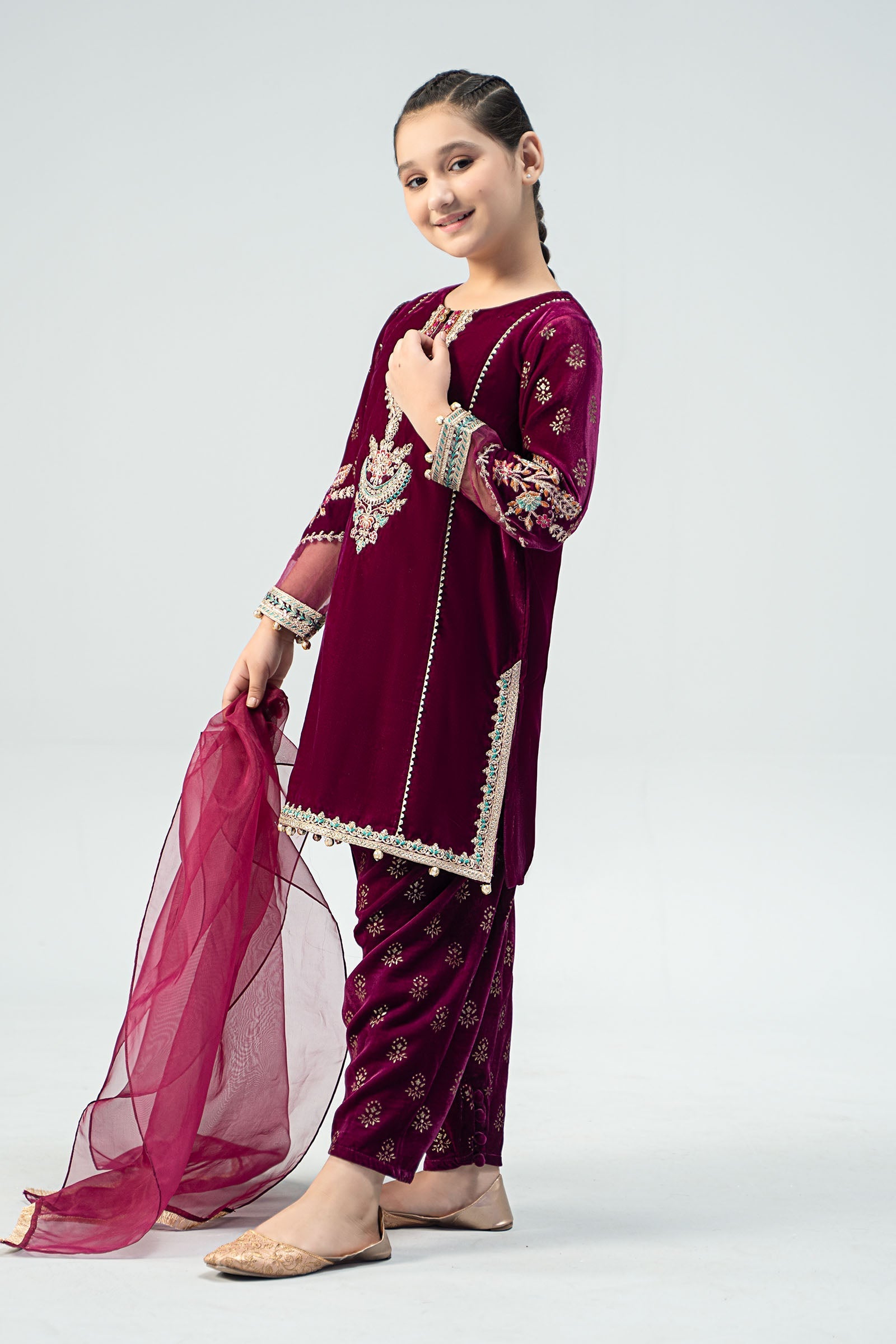Maria B | 3 Piece Embroidered Velvet Suit | MKS-W24-32 10-Aug Purple