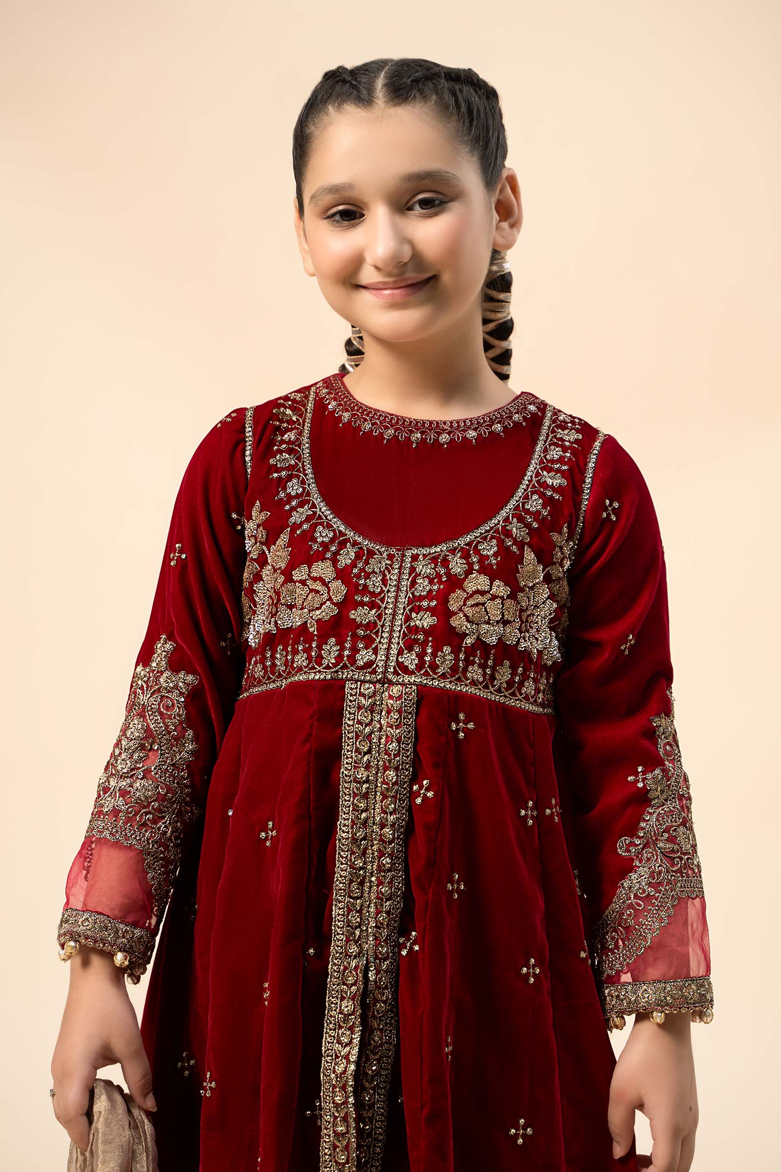 Maria B | 3 Piece Embroidered Velvet Suit | MKS-W24-40 6-Apr Pink