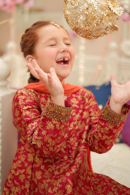 Maria B | 3 Piece Embroidered Jamawar Suit | MKS-W24-30 8-Jun Pink