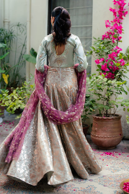 Mushq | Sunehri Resham Edit | ZIMA S Mint Green Satin Zari