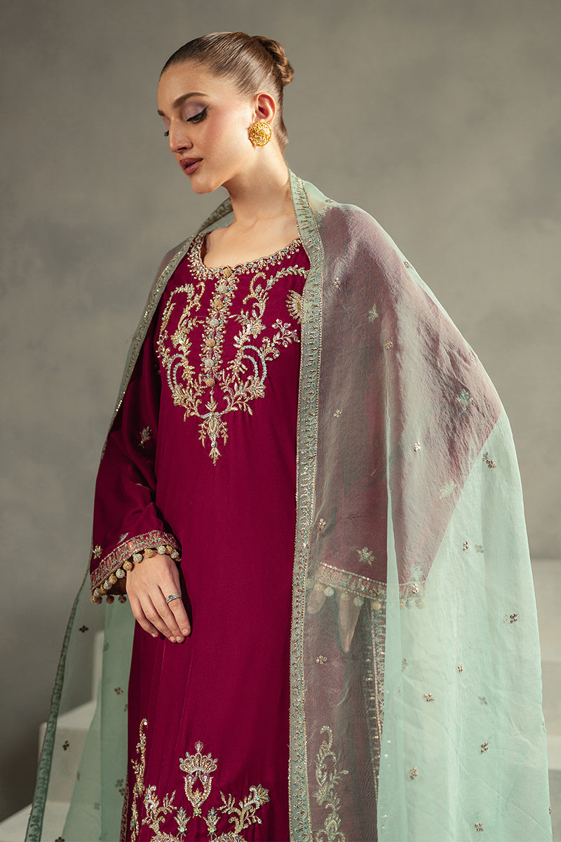 Mushq | Pret De Velours | RUBY L Berry Velvet