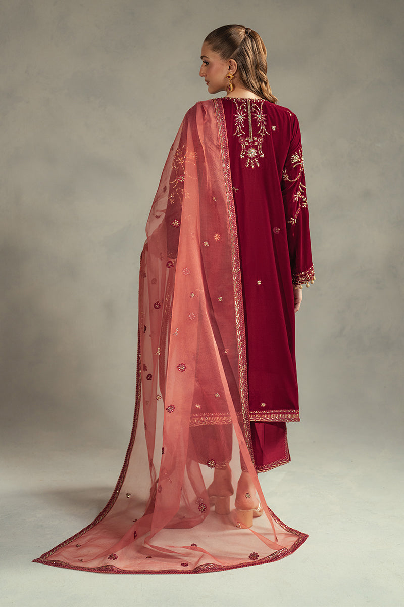 Mushq | Pret De Velours | VOILA S Red Velvet