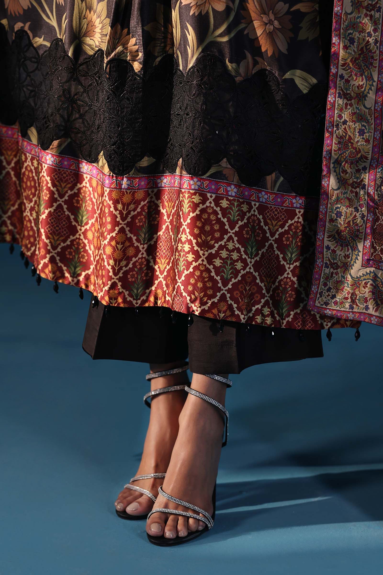 Maria B | Pre fall Dresses |  MPS-W25-07 B - Pakistani Designer Dress - by Maria B - Type : Ladies Clothes - 100% Original at Saira Sultan