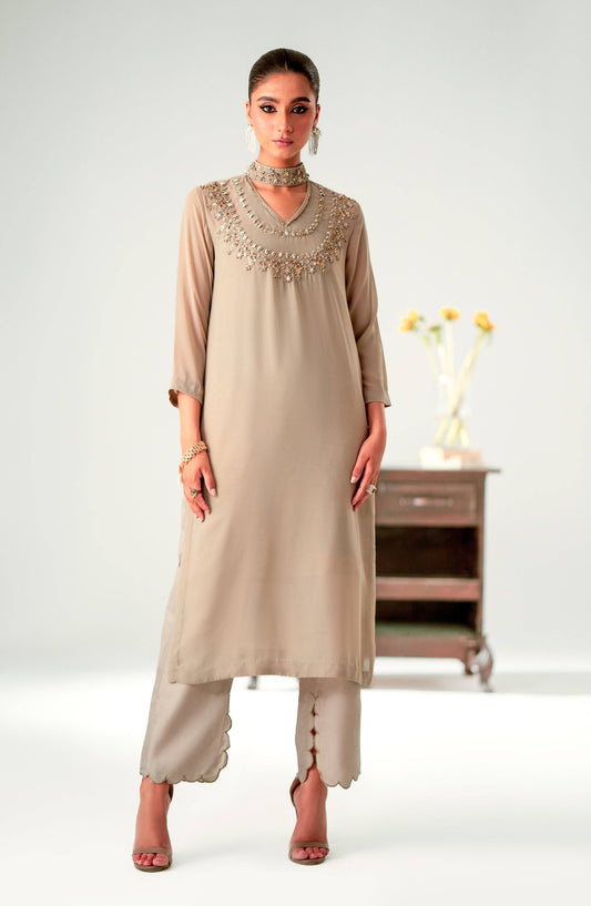 Maryum N Maria | Pret A Luxe | JULIETTE - Pakistani Designer Dress - by Maryum N Maria | Type: Luxury - 100% Original at Saira Sultan