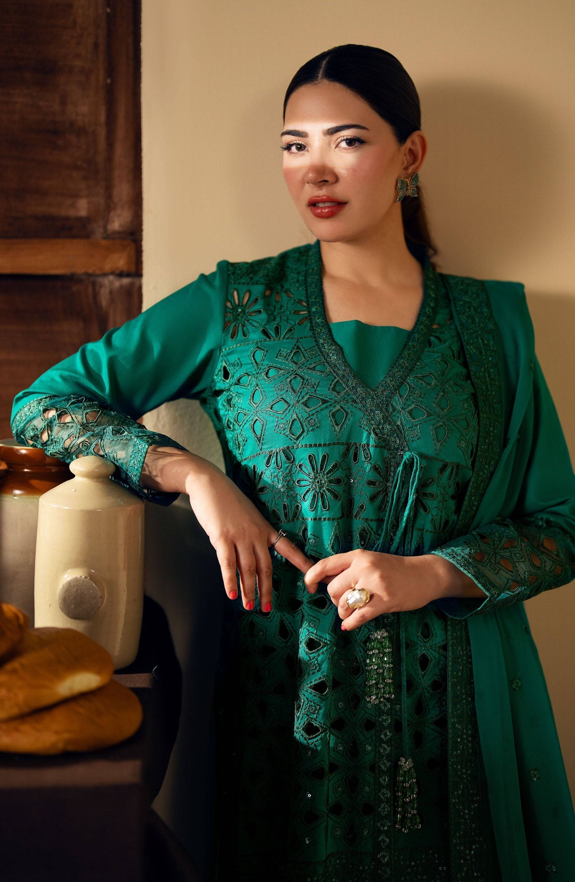 Maryum N Maria | Eid Edit 24 | Motya - Pakistani Designer Dress - by Maryum N Maria | Type: Luxury - 100% Original at Saira Sultan