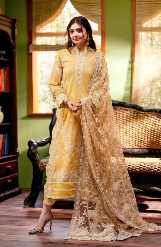 Maryum N Maria | Luxury Lawn 24 | Lamya - Pakistani Designer Dress - by Maryum N Maria | Type: Luxury - 100% Original at Saira Sultan
