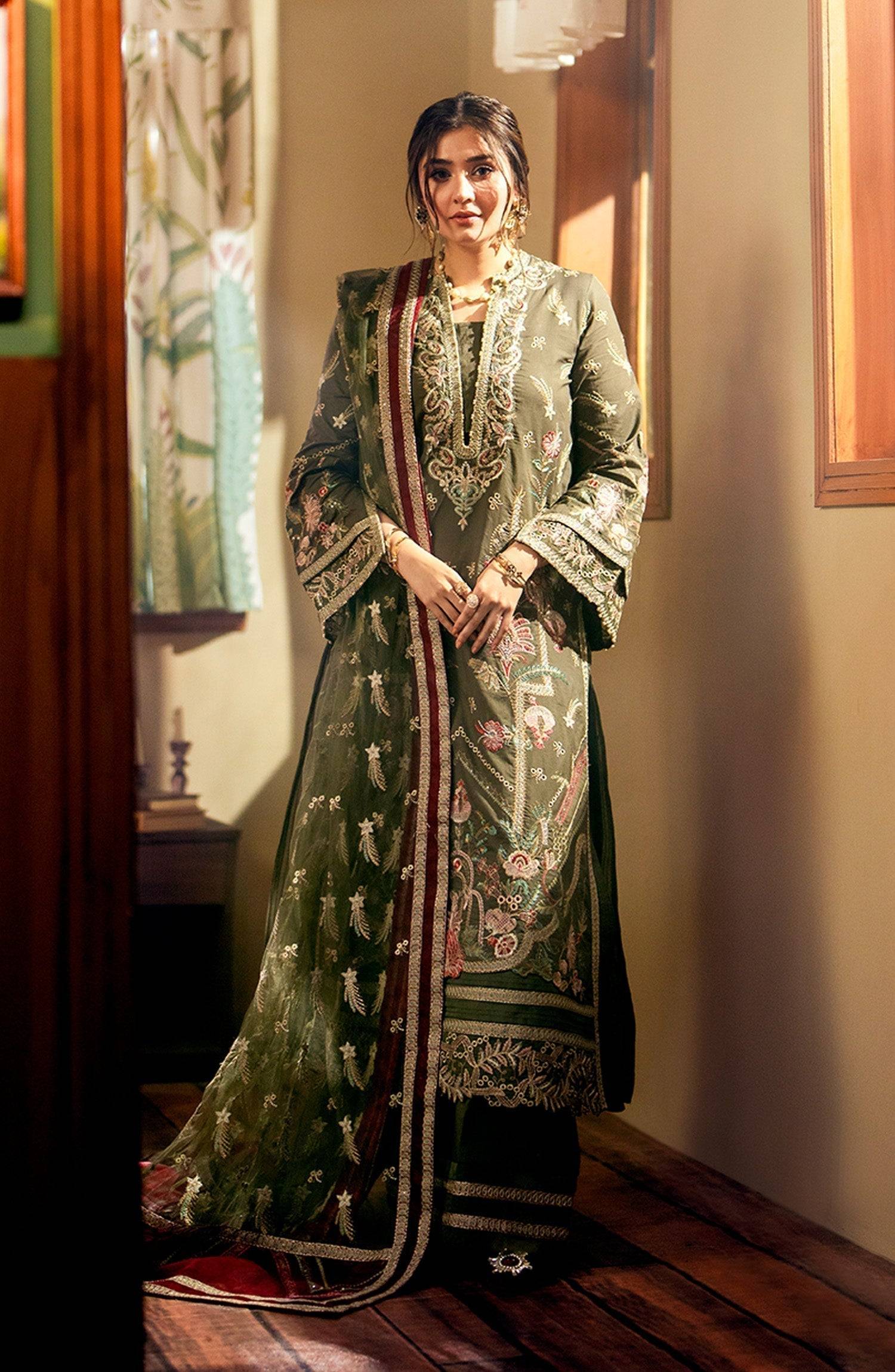 Maryum N Maria | Luxury Lawn 24 | Amira - Pakistani Designer Dress - by Maryum N Maria | Type: Luxury - 100% Original at Saira Sultan
