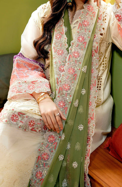 Maryum N Maria | Luxury Lawn 24 | Dina - Pakistani Designer Dress - by Maryum N Maria | Type: Luxury - 100% Original at Saira Sultan