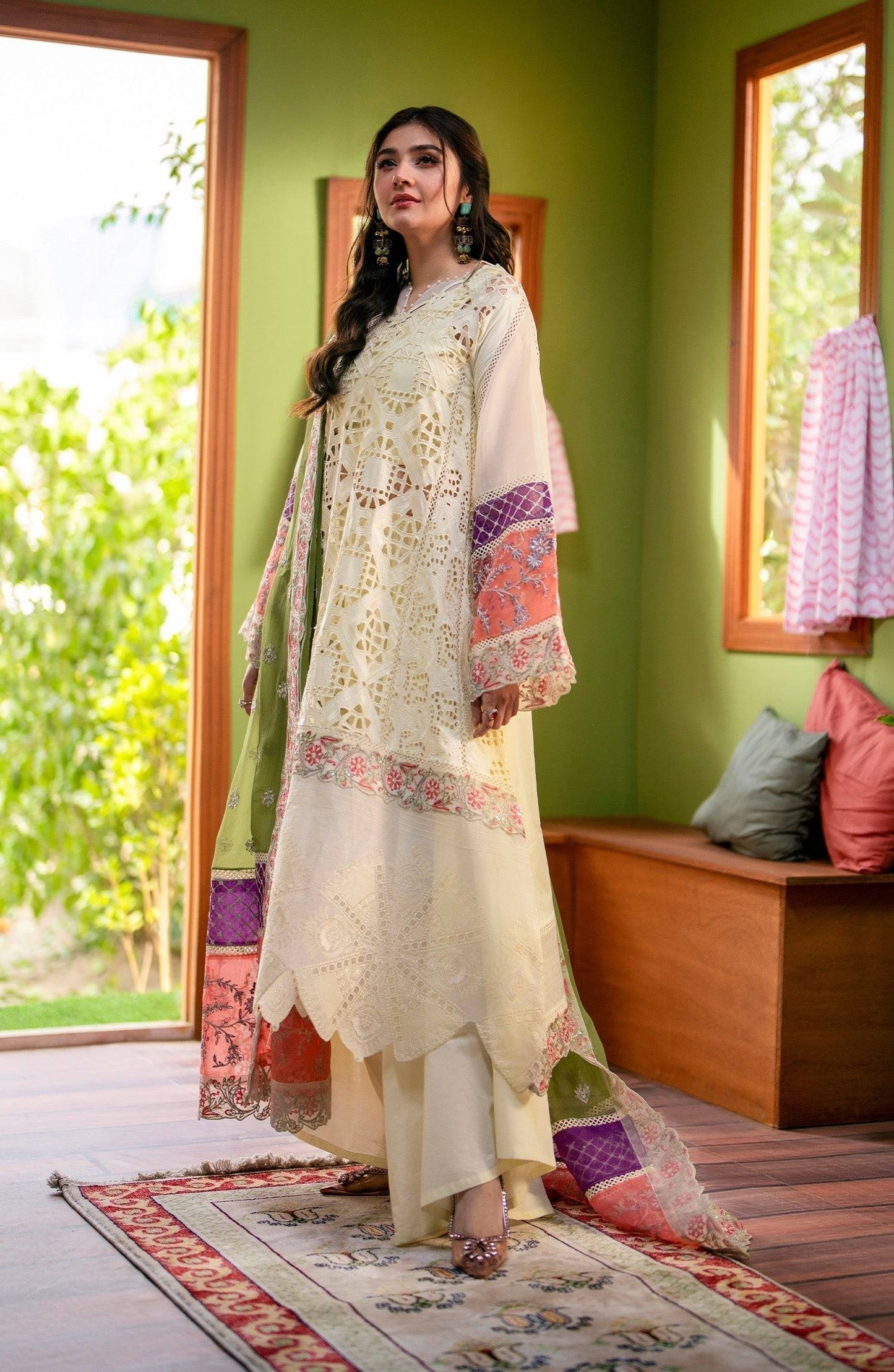 Maryum N Maria | Luxury Lawn 24 | Dina - Pakistani Designer Dress - by Maryum N Maria | Type: Luxury - 100% Original at Saira Sultan