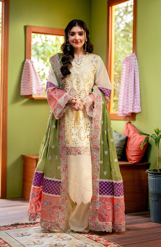 Maryum N Maria | Luxury Lawn 24 | Dina - Pakistani Designer Dress - by Maryum N Maria | Type: Luxury - 100% Original at Saira Sultan
