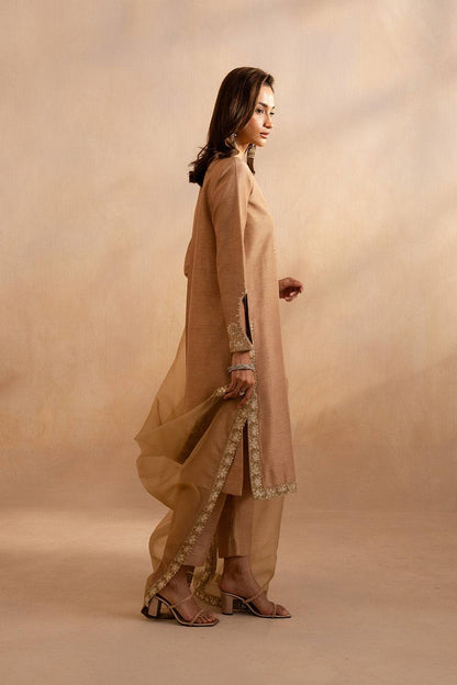 Maryum N Maria | Dhahab 25 | ALANAA - MS50259 - Pakistani Designer Dress - by Maryam N Maria | Type: Ladies Clothes - 100% Original at Saira Sultan
