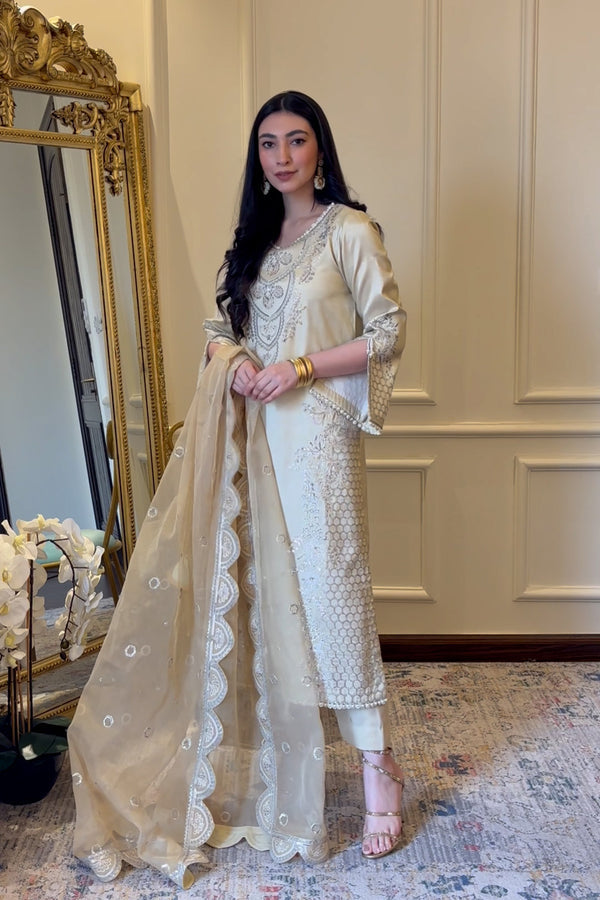 Maryum N Maria Allure Luxe| SERENITE - MS50320 - Pakistani Designer Dress - by Maryum N Maria - Type : Ladies Clothes - 100% Original at Saira Sultan