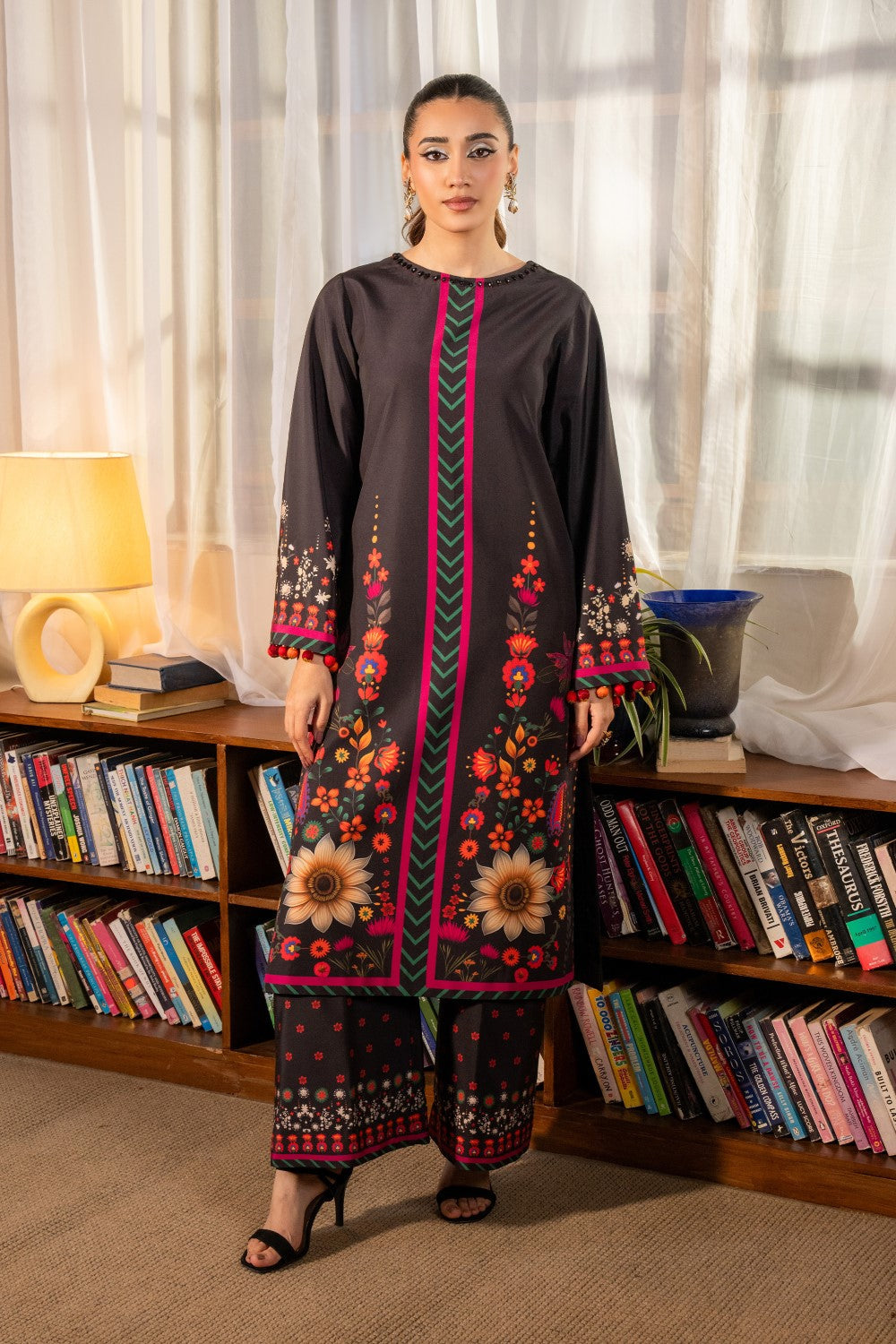 Maryum N Maria | Aurora Collection | NYRA - MS50506 XS Black Crepe