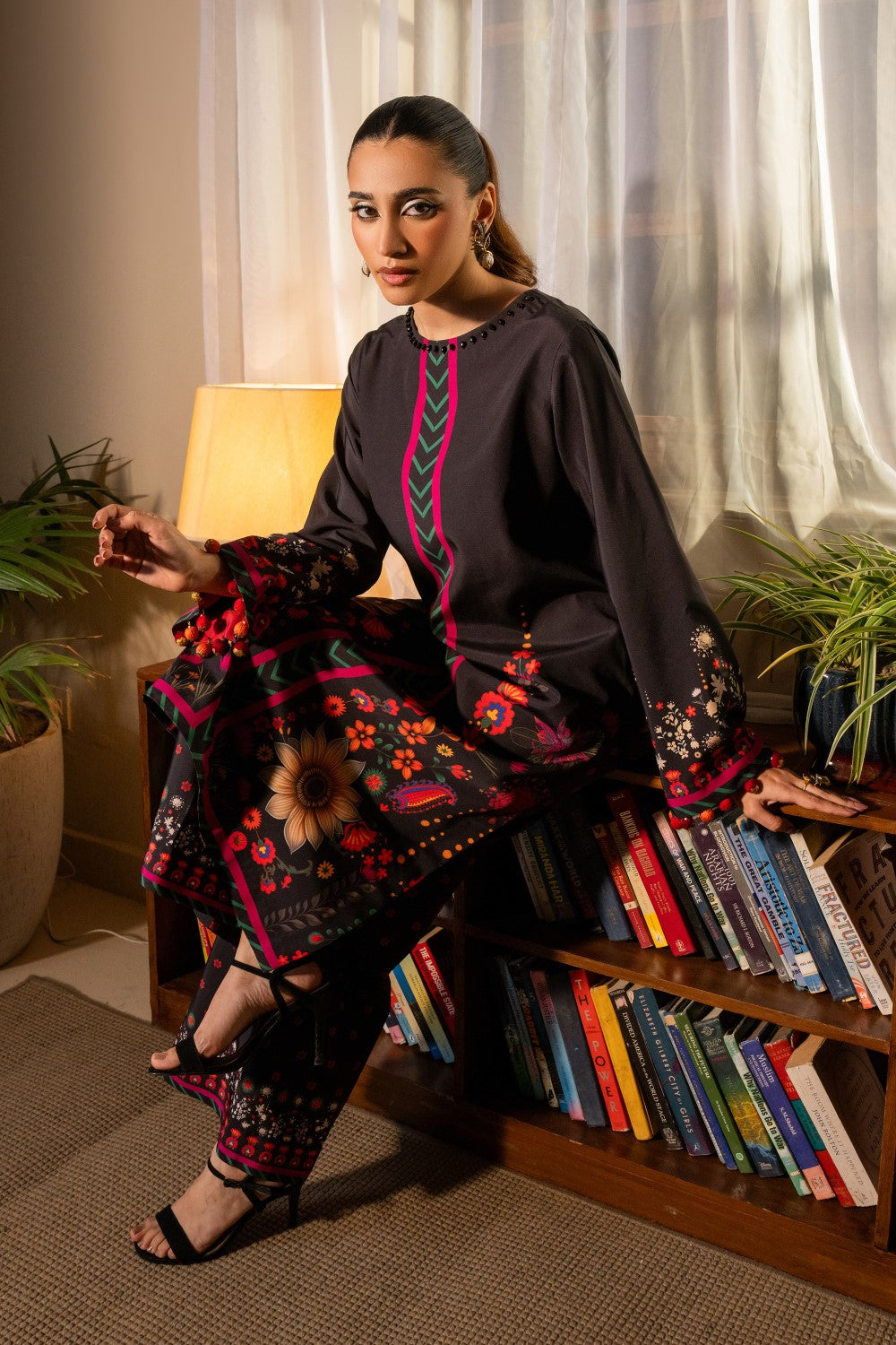 Maryum N Maria | Aurora Collection | NYRA - MS50506 L Black Crepe