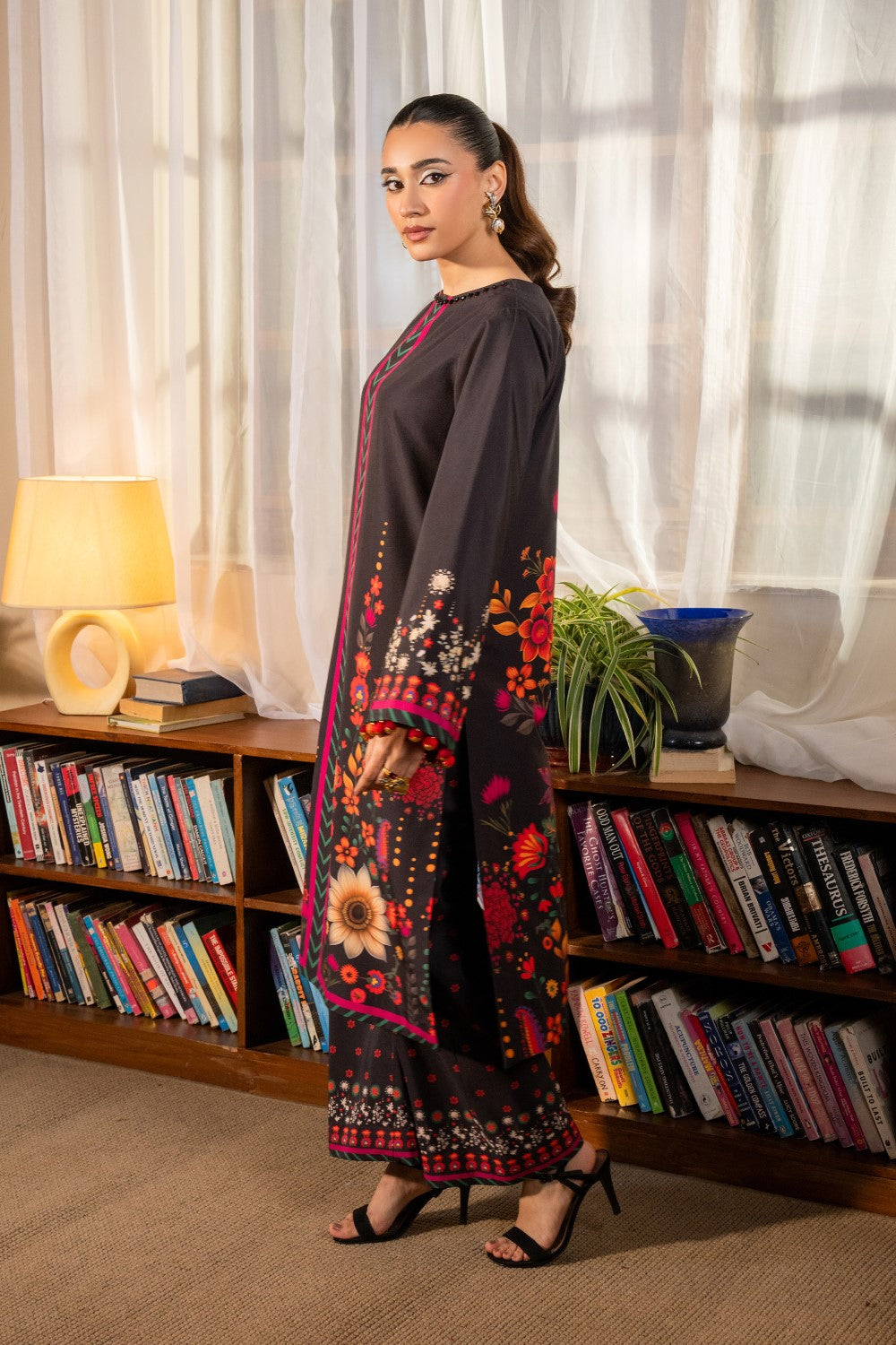 Maryum N Maria | Aurora Collection | NYRA - MS50506 M Black Crepe