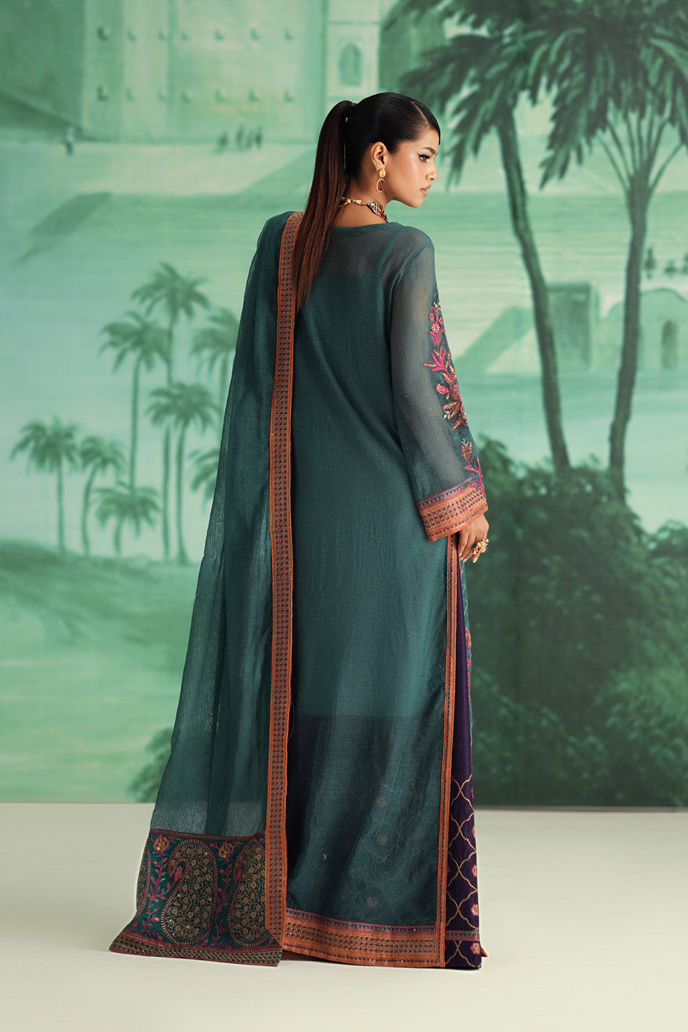 Maryum N Maria | Mushal Formals | AMEELIE - MSU5542 - Pakistani Designer Dress - by Maryum N Maria - Type : Ladies Clothes - 100% Original at Saira Sultan