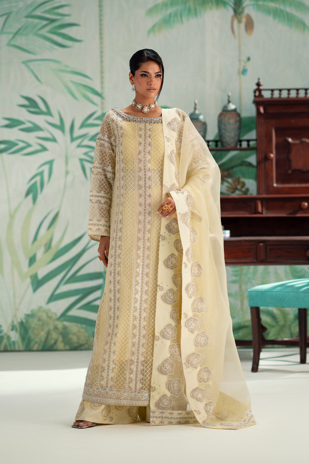 Maryum N Maria | Mushal Formals | YVONNE - MSU5549 - Pakistani Designer Dress - by Maryum N Maria - Type : Ladies Clothes - 100% Original at Saira Sultan