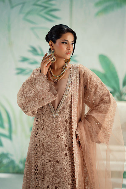 Maryum N Maria | Mushal Formals | VALERIE - MSU5550 - Pakistani Designer Dress - by Maryum N Maria - Type : Ladies Clothes - 100% Original at Saira Sultan
