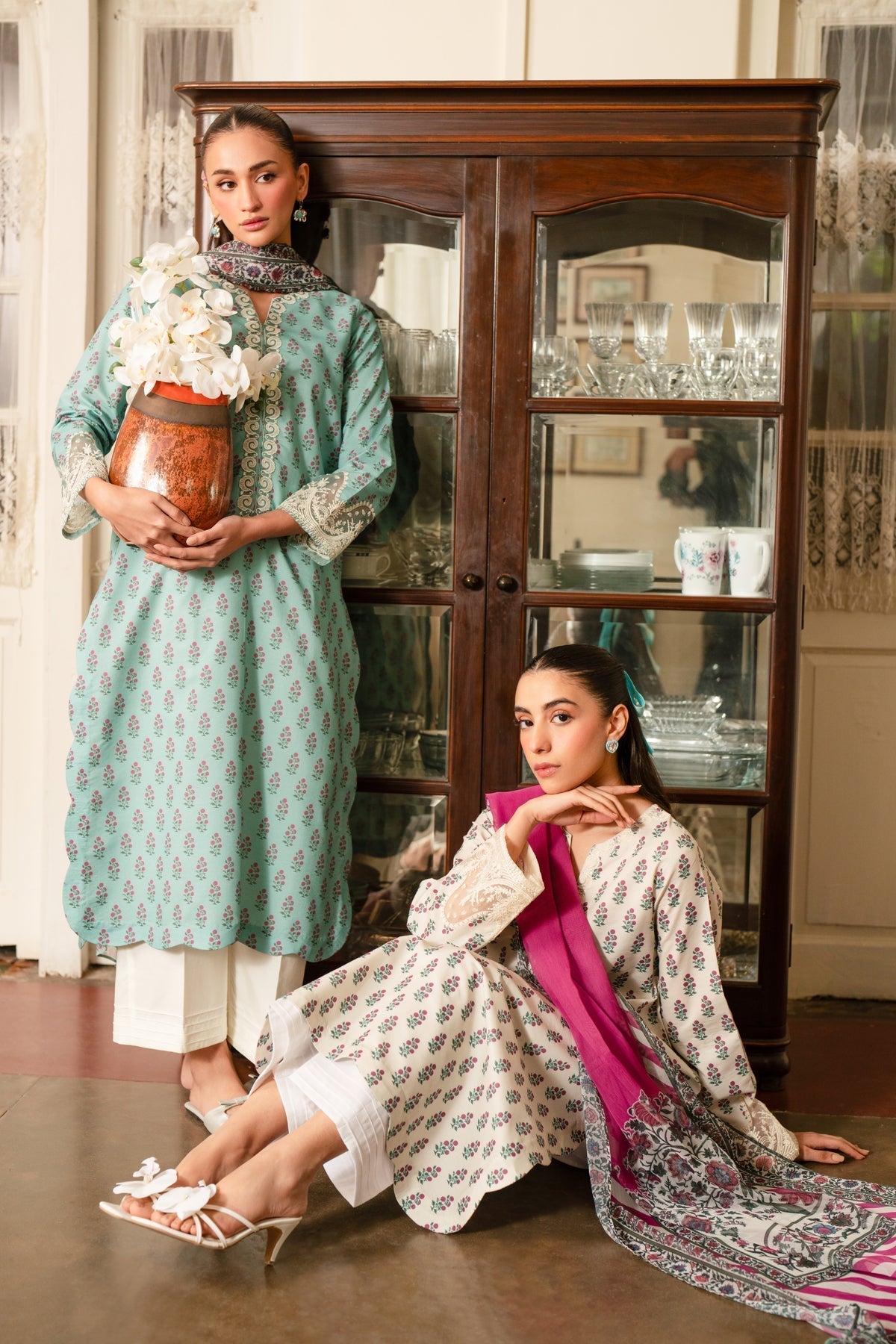 Xenia Formals | Summer Away 25 | ANNECY - A XL Off White Lawn