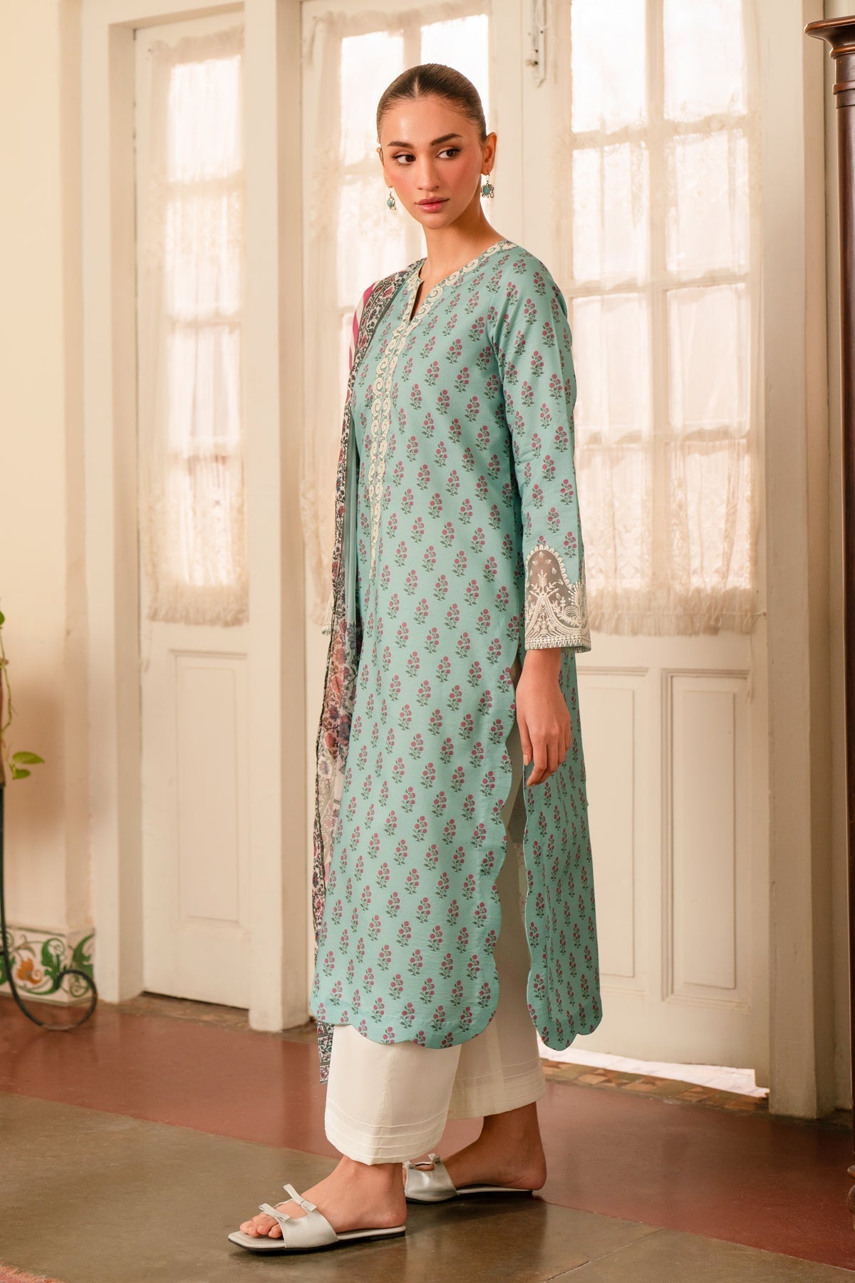 Xenia Formals | Summer Away 25 | ANNECY - B S Aqua Lawn