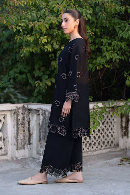 Xenia Formals | Summer Away 25 | SERENE XL Black Lawn