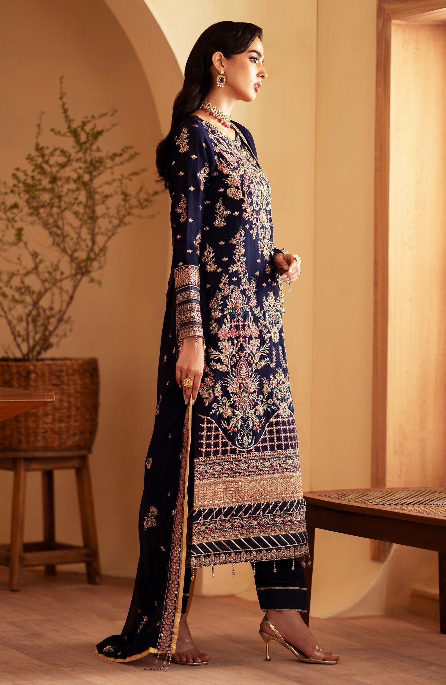 Emaan Adeel | Romansiyyah Luxury Formals 24 | Nageena - Pakistani Designer Dress - by Emaan Adeel | Type: Formal - 100% Original at Saira Sultan