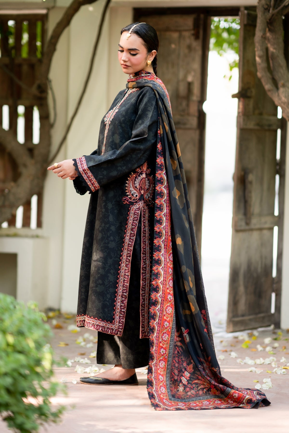 Xenia Formals | Autumn Refresh | ESAAD - Pakistani Designer Dress - by Xenia Formals - Type : Ladies Clothes - 100% Original at Saira Sultan