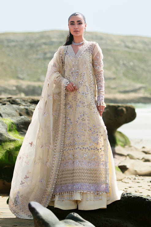 Emaan Adeel | Kamari Reveuse Wedding Formals | ELLE - Pakistani Designer Dress - by Emaan Adeel | Type: Ladies Clothes - 100% Original at Saira Sultan