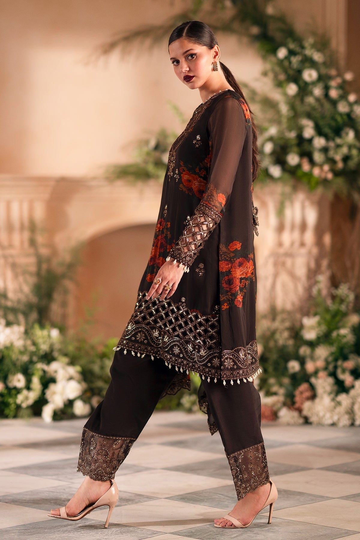 Charizma | Vasal Formals 24 | VSL5-04 - Pakistani Designer Dress - by Charizma | Type: Formal - 100% Original at Saira Sultan