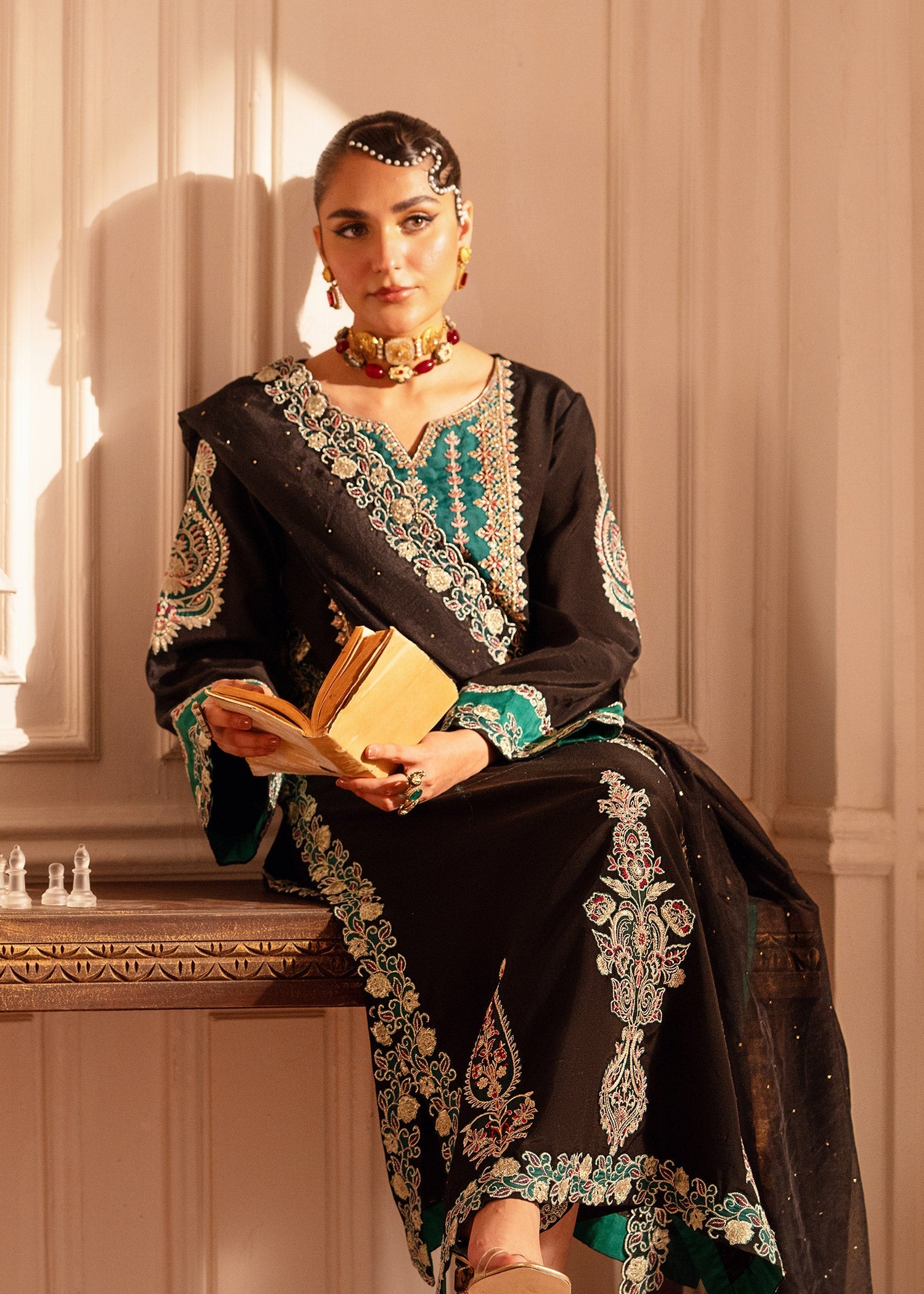 Nuriyaa | Seef Formals | Almas