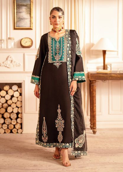 Nuriyaa | Seef Formals | Almas