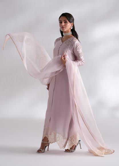 Mehak Yaqoob | Enchante The Luxe Edit | Fluorite XL Light Pink Pure Sheesha Silk