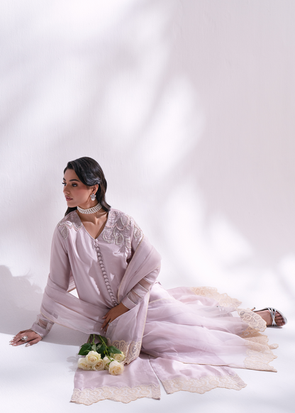 Mehak Yaqoob | Enchante The Luxe Edit | Fluorite